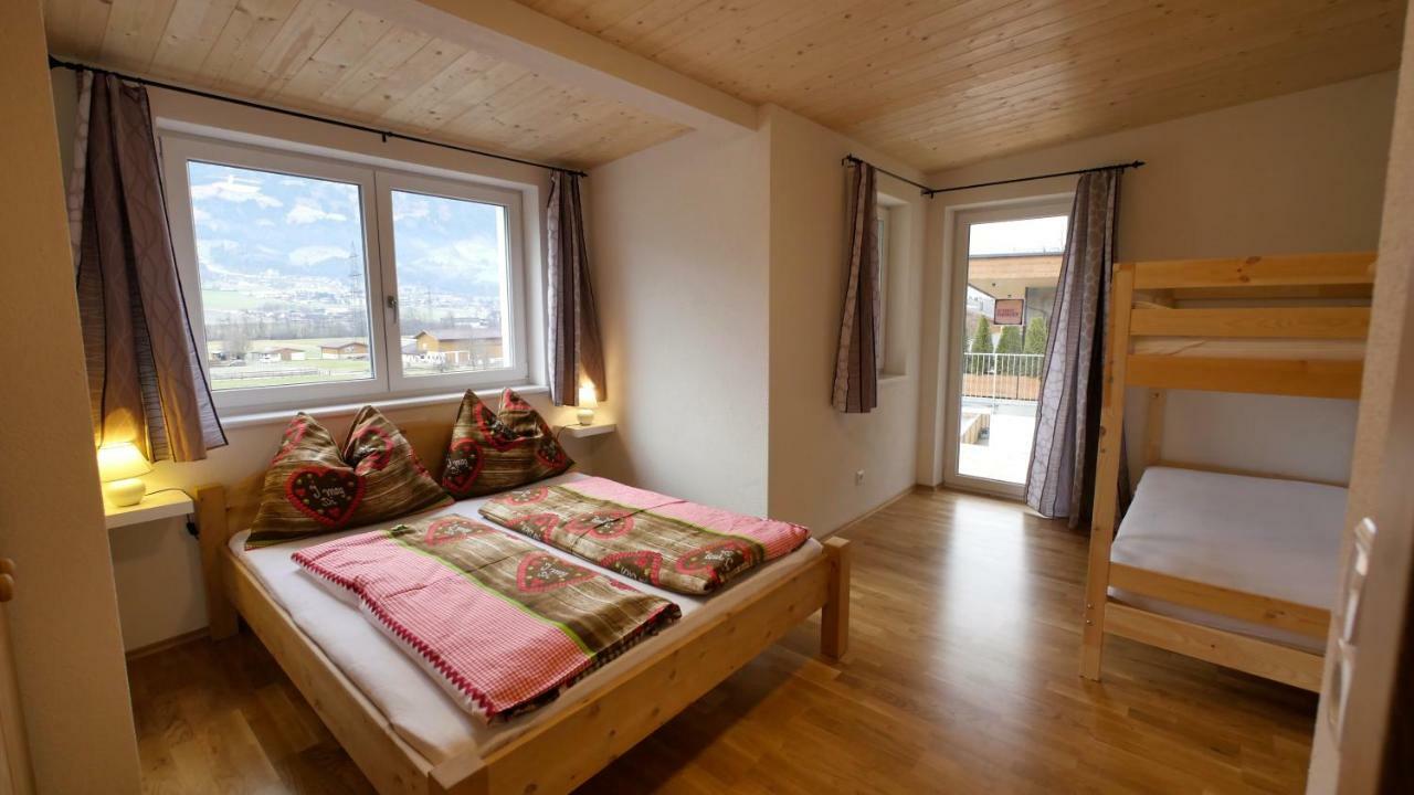 Apartment Lanser Fügen Exteriör bild