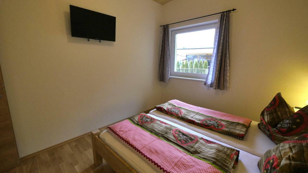 Apartment Lanser Fügen Exteriör bild